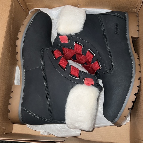 Sketcher Boots ๐ฅพ - Picture 5 of 7